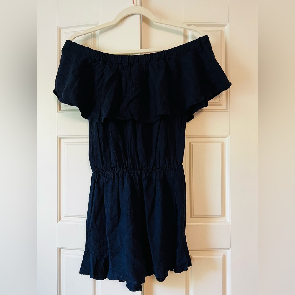 Navy romper. Brand: EE:SOME